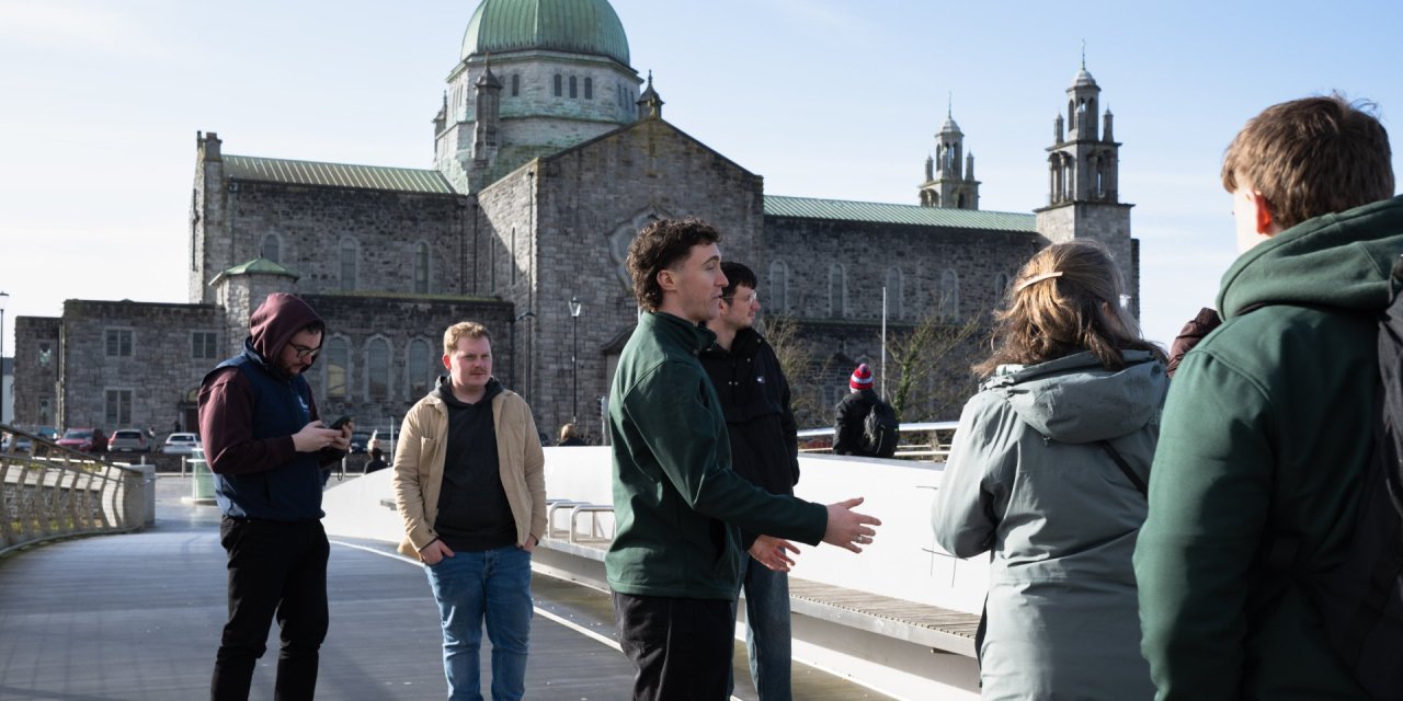 Walking Tour Outside a Cathedral 