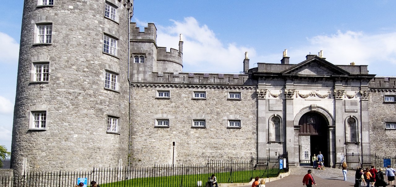 kilkenny castle entrance